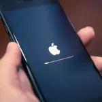 iPhone stuck on the apple logo