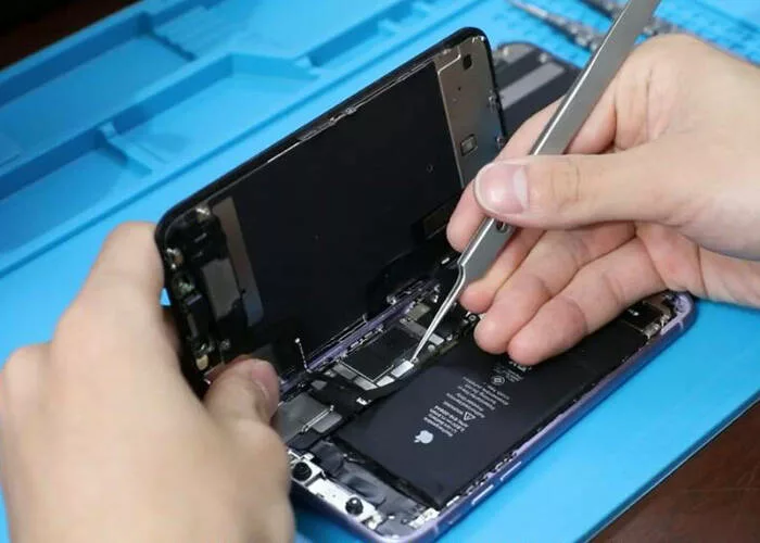 iPhone 11 repair cost in India #erip
